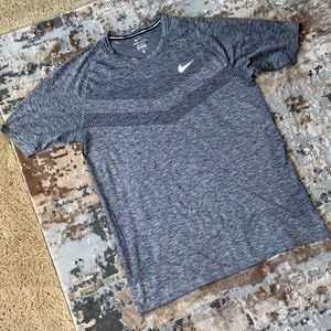 NIKE DRI-FIT RUNNING TEE